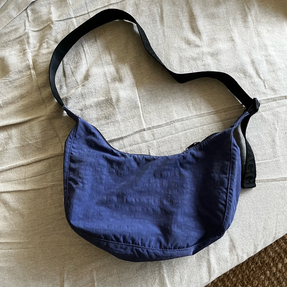 Baggu Crescent in Ink